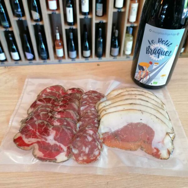 Cave la Petite Reine à Bédoin : charcuteries