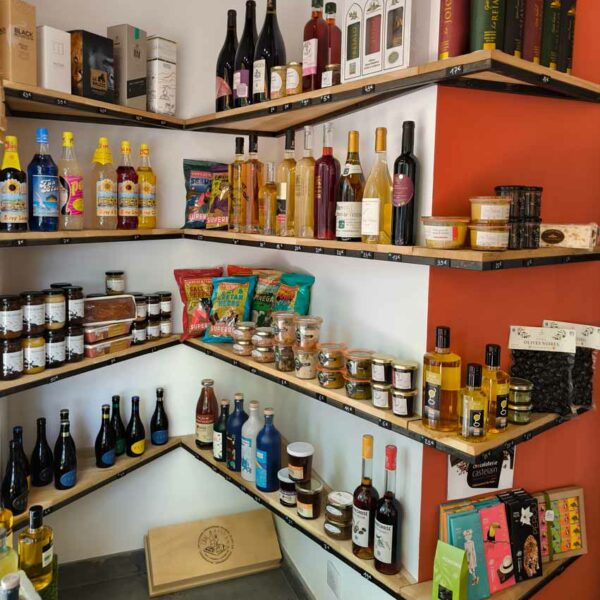 Cave la Petite Reine à Bédoin : épicerie fine