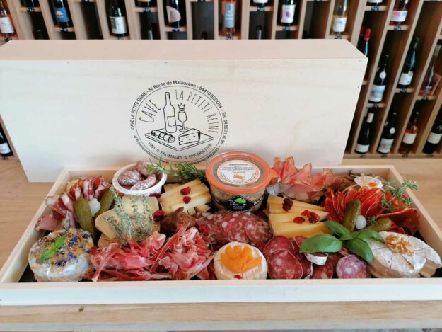 Cave la Petite Reine à Bédoin : Plateau Mixte